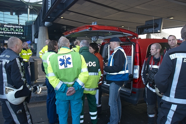 2010/311/GB 20101126 006 Brand treinstel aankomstpassage.jpg